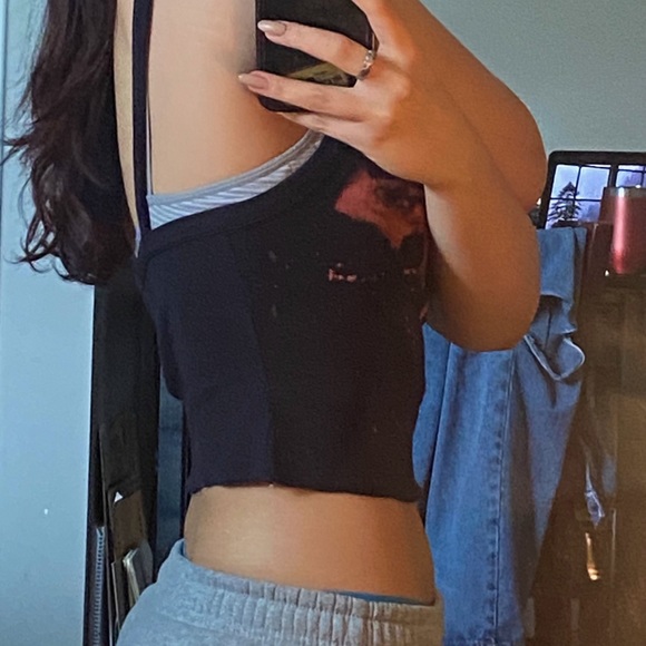 Bleach painted dragonfly tank - Picture 2 of 3